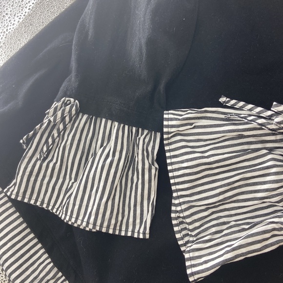 Jones NY black and white top with stripes medium - Picture 10 of 12